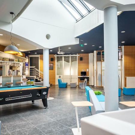 Auberge De Jeunesse De Mons Bagian luar foto